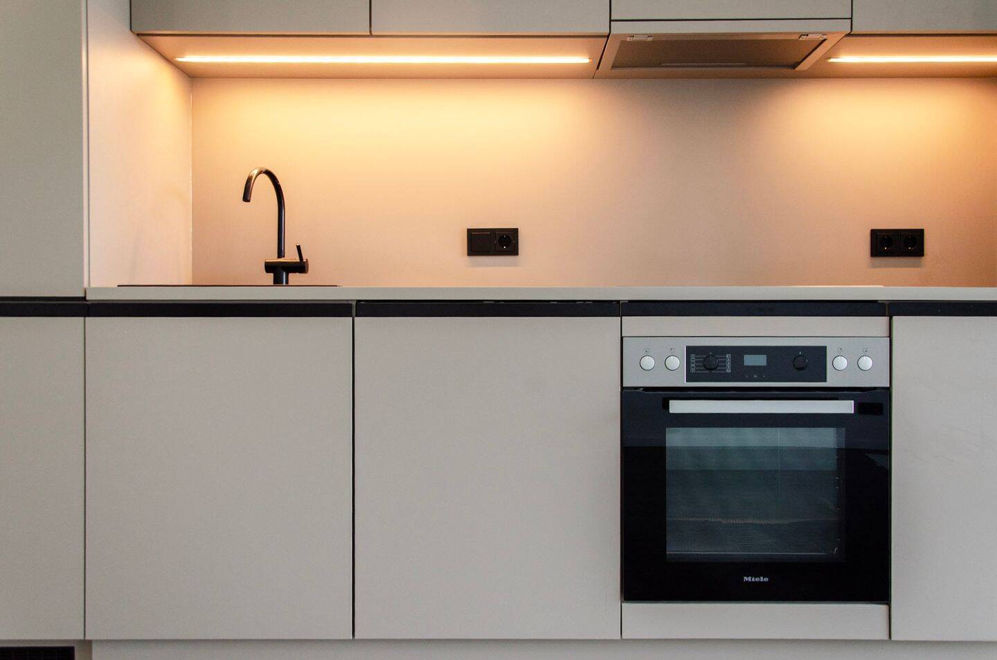 Erstbezug! Lichtdurchflutete, urbane Wohnung mit einzigartigen Community Features im Eleven Decks! – Hamburg – Vorschaubild 4