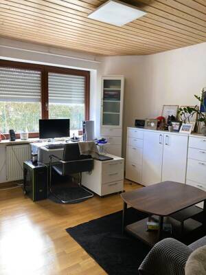 Großzügig wohnen mit Garten - attraktiver Kaufpreis durch Erbbaurecht – 85055 Ingolstadt – Vorschaubild 7
