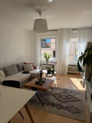 Direkt am Hauptmarkt wohnen! Renovierte 2-Zimmer-Wohnung – 90403 Nürnberg – Vorschaubild 2