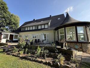 Landhaus-Villa der Extraklasse: Exklusives Refugium auf 5.245 m² Parkgrundstück in Bad Essen – 49152 Bad Essen – Vorschaubild 1
