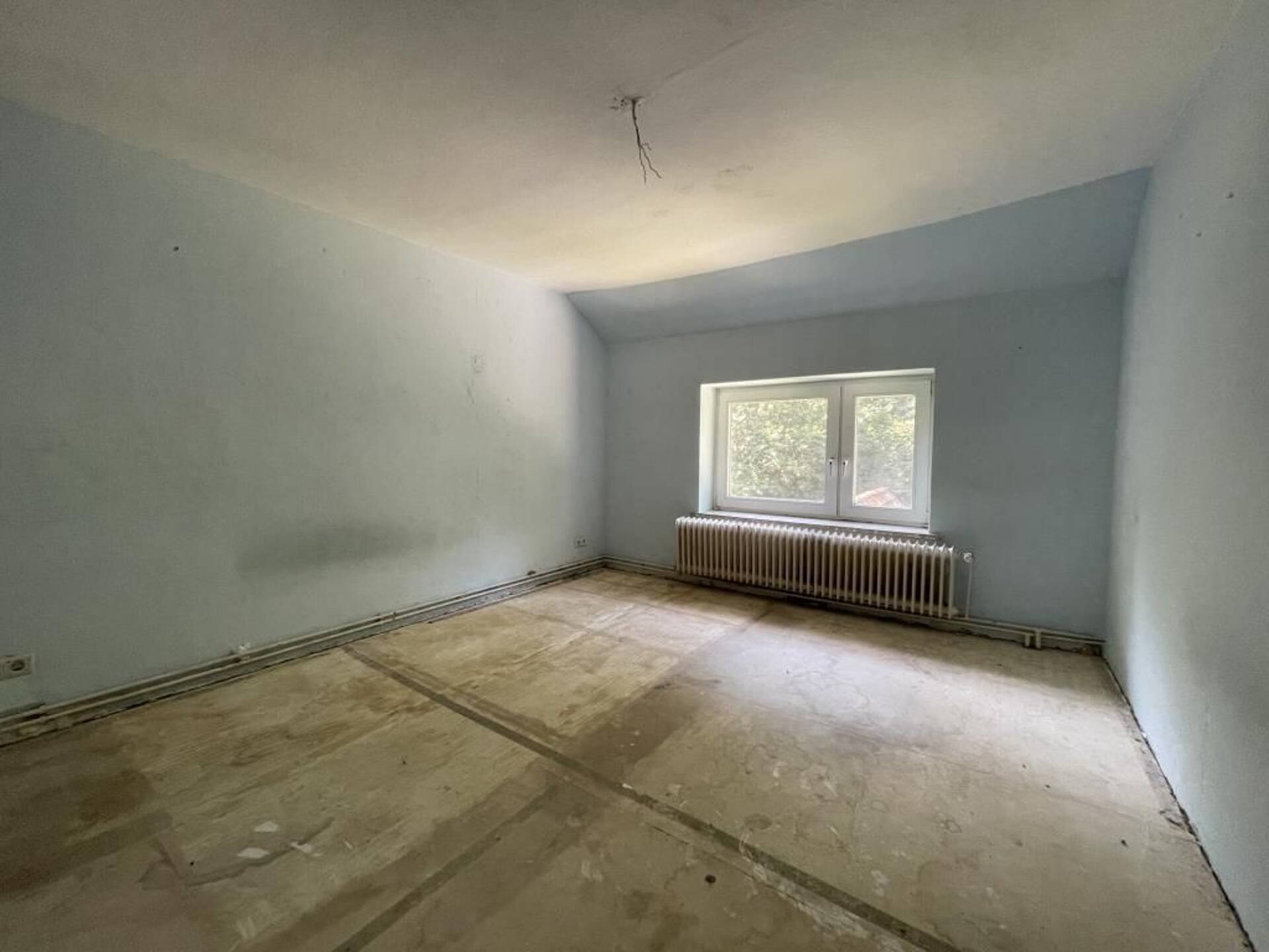 Mehrfamilienhaus in 24113 Kiel mit 144,77 m² kaufen