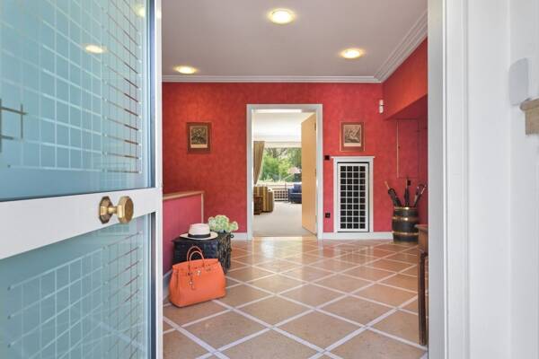 Einfamilienhaus in 50996 Köln mit 293 m² kaufen