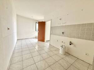 Vermietung: Penthouse in Düsseldorf-Hassels - Großzügiges Wohnen mit Aufzug und Sonnenterrasse – 40599 Düsseldorf – Vorschaubild 9