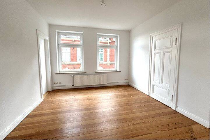 Attraktive 5-Zimmer-Eigentumswohnung in zentraler Innenstadtlage von Lübeck – Lübeck – Vorschaubild 5