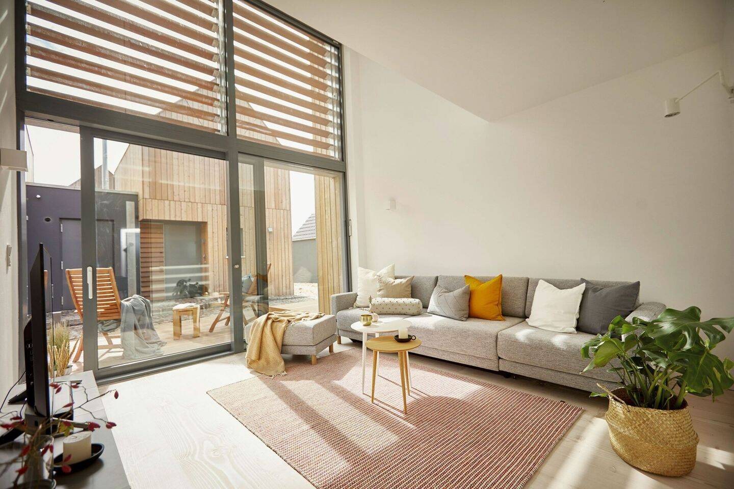 ++ IHR ANKERPLATZ MIT MEERBLICK ++ Zwei DESIGNVILLEN in begehrter Strandlage. – Fehmarn – Vorschaubild 6