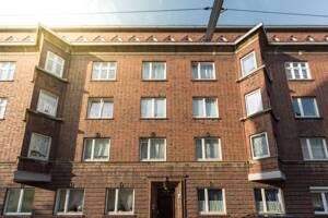 Große 3-Zimmer-Wohnung mit Balkon und Wannenbad in Bremerhaven!