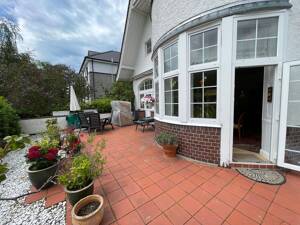Stilvolle Erdgeschoßwohnung mit Gartenterrasse – 23570 Lübeck – Vorschaubild 2