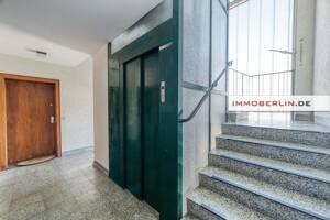 IMMOBERLIN.DE - Sonnige Wohnung mit Südloggia & Lift im beliebten Bayerischen Viertel – 10779 Berlin – Vorschaubild 4