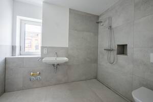 Selbstnutzer oder Kapitalanleger aufgepasst: West-Terrasse, Tageslicht-Badezimmer, Aufzug - Chance – 81369 München – Vorschaubild 7