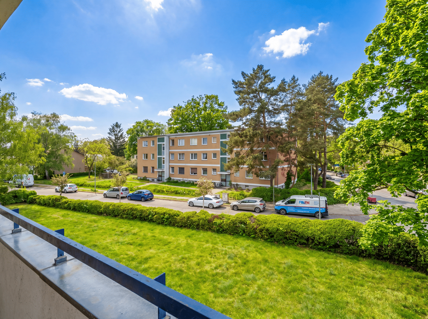 Wohnen im Grünen - Helle 3-Zimmer-Wohnung mit Süd-Balkon in Zehlendorf – Berlin – Vorschaubild 7
