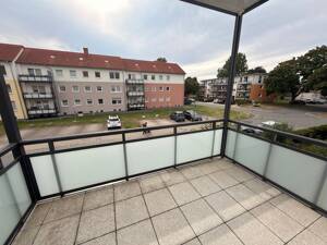 Einbauküche und Balkon: Neubau, nagelneu und komplett barrierefrei! – 44339 Dortmund – Vorschaubild 4