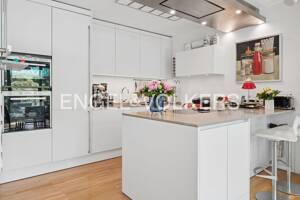 Licht und Eleganz - Großzügiges Wohnen in der Endetage! – 22297 Hamburg – Vorschaubild 3
