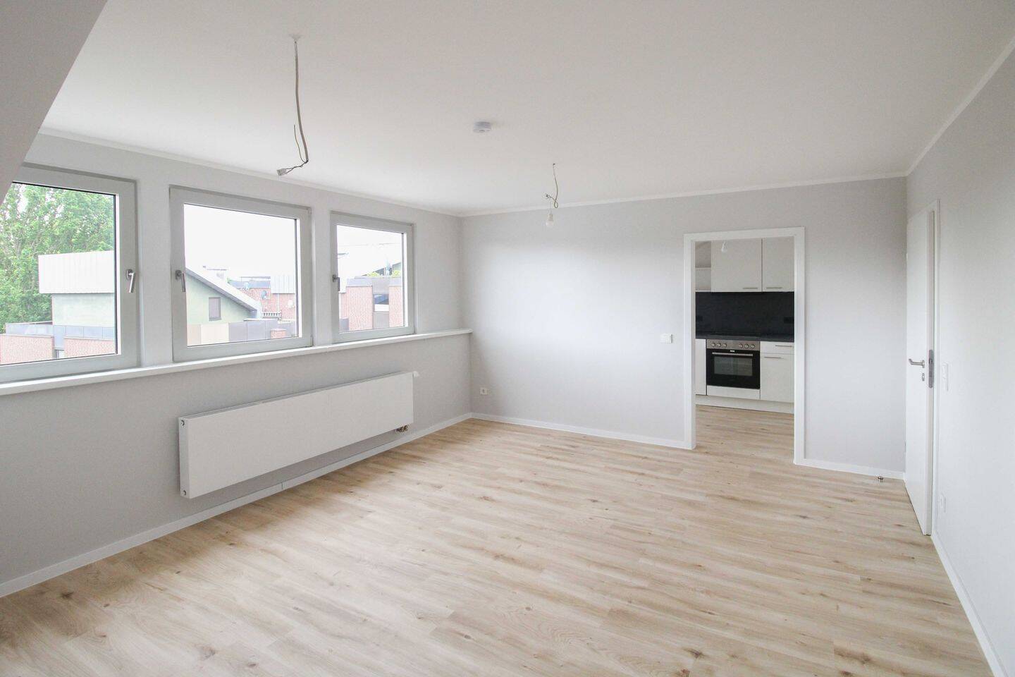 Sanierte 3-Zimmer Wohnung in Mönchengladbach-Rheydt - sofort bezugsfrei – Mönchengladbach – Bild 1 von 9