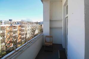 Bezugsfrei! 2-Zimmer-Altbauwohnung mit großem Balkon in Berlin-Steglitz – 12163 Berlin – Vorschaubild 2