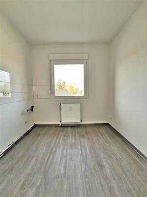 Frisch renovierte 2-Zi.-Whg. mit neuem Tageslichtbad und Balkon – 40822 Mettmann – Vorschaubild 5