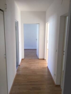 Familientraum in Erlangen mit EBK und Aufzug! – 91058 Erlangen – Vorschaubild 7