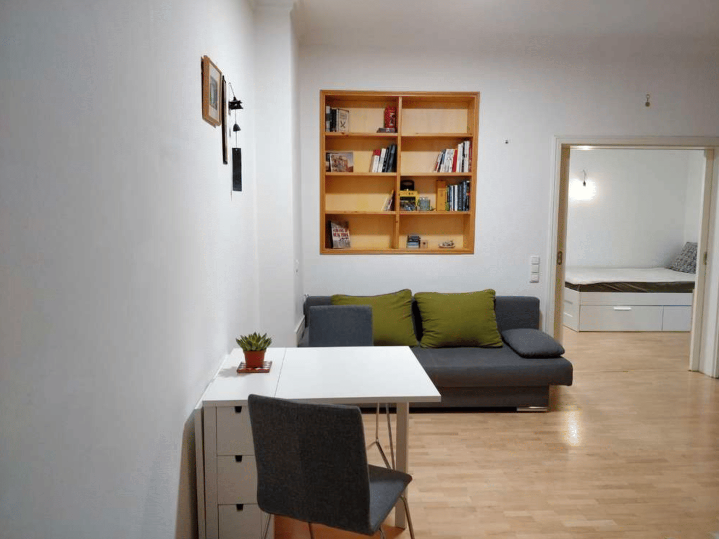 Schöne 1,5-Zimmer-Hochparterre-Wohnung mit Balkon und Einbauküche in Au, München – München – Vorschaubild 3