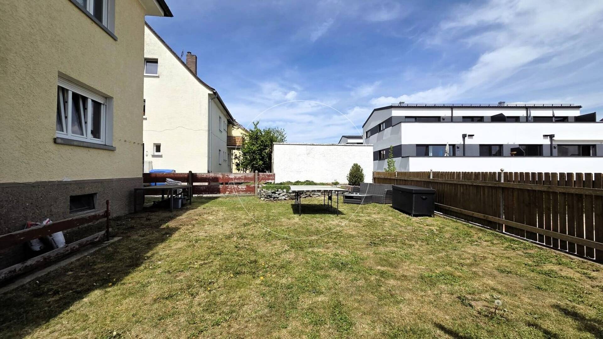 Mehrfamilienhaus in 92637 Weiden mit 212 m² kaufen