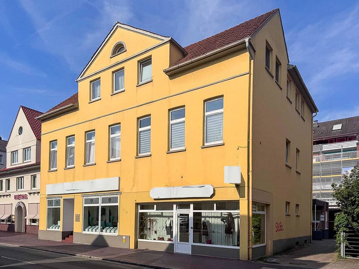 Historisches Wohn- und Geschäftshaus mit 7 Einheiten in bester Innenstadtlage von Oldenburg! – 26135 Oldenburg – Bild 1 von 9