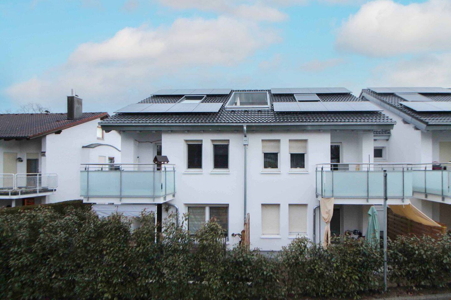 Attraktive 3-Zimmer-Wohnung auf zwei Ebenen mit Süd-Terrasse und Garage