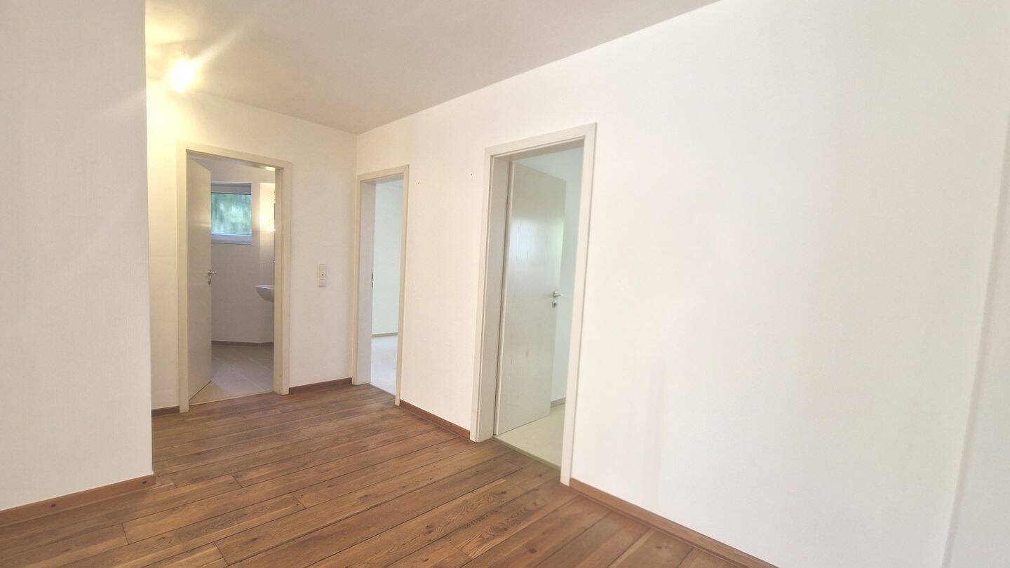 Großzügige Erdgeschosswohnung mit Terrasse & Garten in Mönchengladbach-Schrievers – Mönchengladbach – Vorschaubild 9