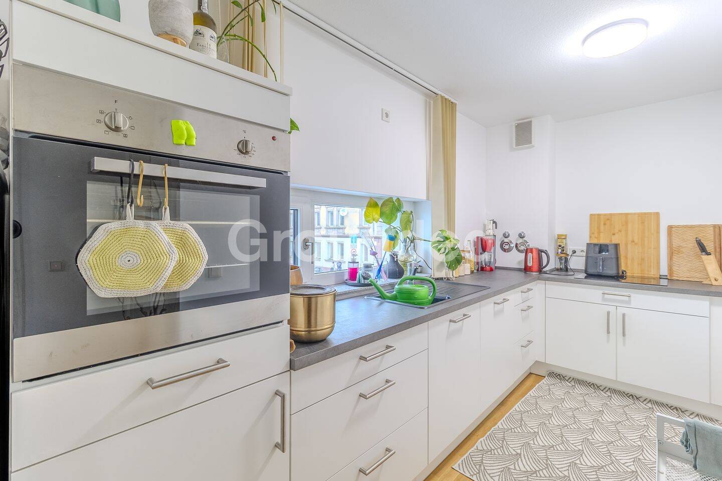Moderne 2-Zimmer-Eigentumswohnung mit Balkon zzgl. TG-Stellplatz - vermietet – Nürnberg – Vorschaubild 2
