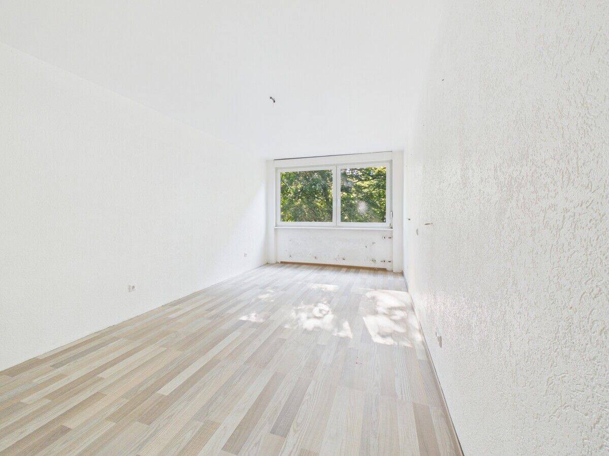 Sofort bezugsfrei! Attraktive 3-Zimmer-Wohnung mit Loggia in gefragter Waldstadt-Lage – Karlsruhe – Vorschaubild 4