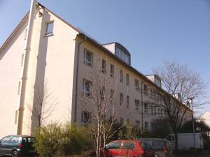 2-Raum-Wohnung im Dachgeschoss, mit Balkon, hell und freundlich – 99885 Ohrdruf – Vorschaubild 2