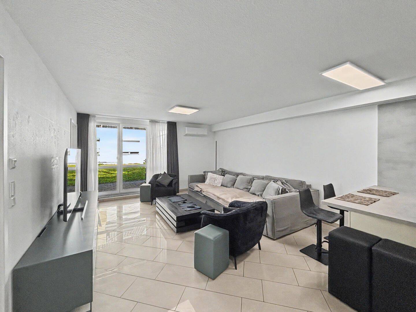 Moderne 3-Zimmer-Terrassenwohnung mit Tiefgarage in Mannheim-Käfertal – Mannheim – Vorschaubild 3