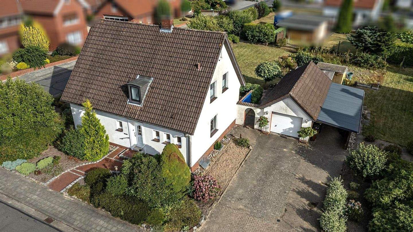Genug Platz für Familie und Entfaltung - in guter Lage von Wallenhorst ! – Wallenhorst – Bild 1 von 9