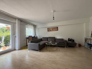 PRAKTISCHES WOHNEN IN EINER 2-ZIMMER-WOHNUNG IN BESTER LAGE VON STUTTGART-BAD CANNSTATT – 70374 Stuttgart – Vorschaubild 2