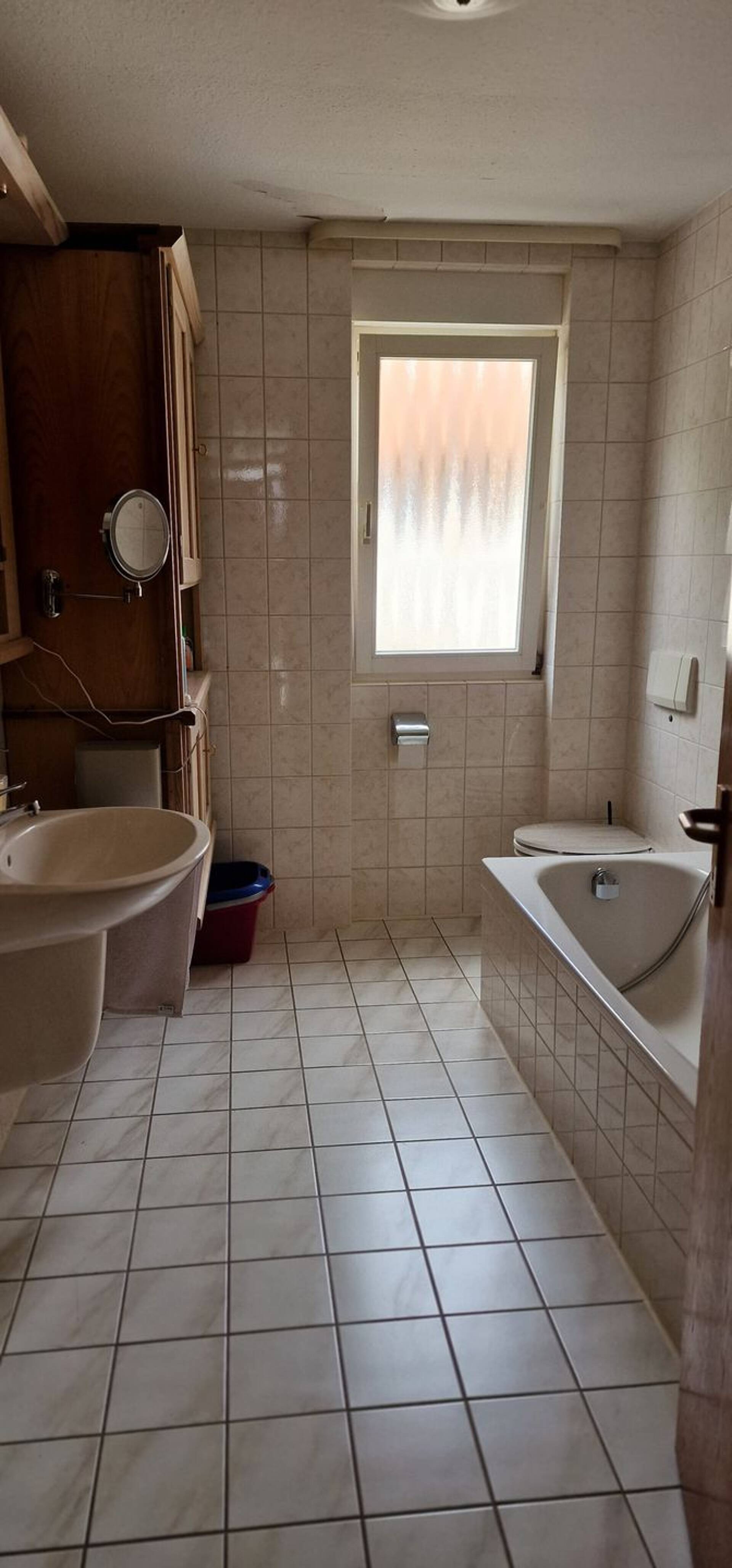 Mehrfamilienhaus in 76646 Bruchsal mit 270 m² kaufen
