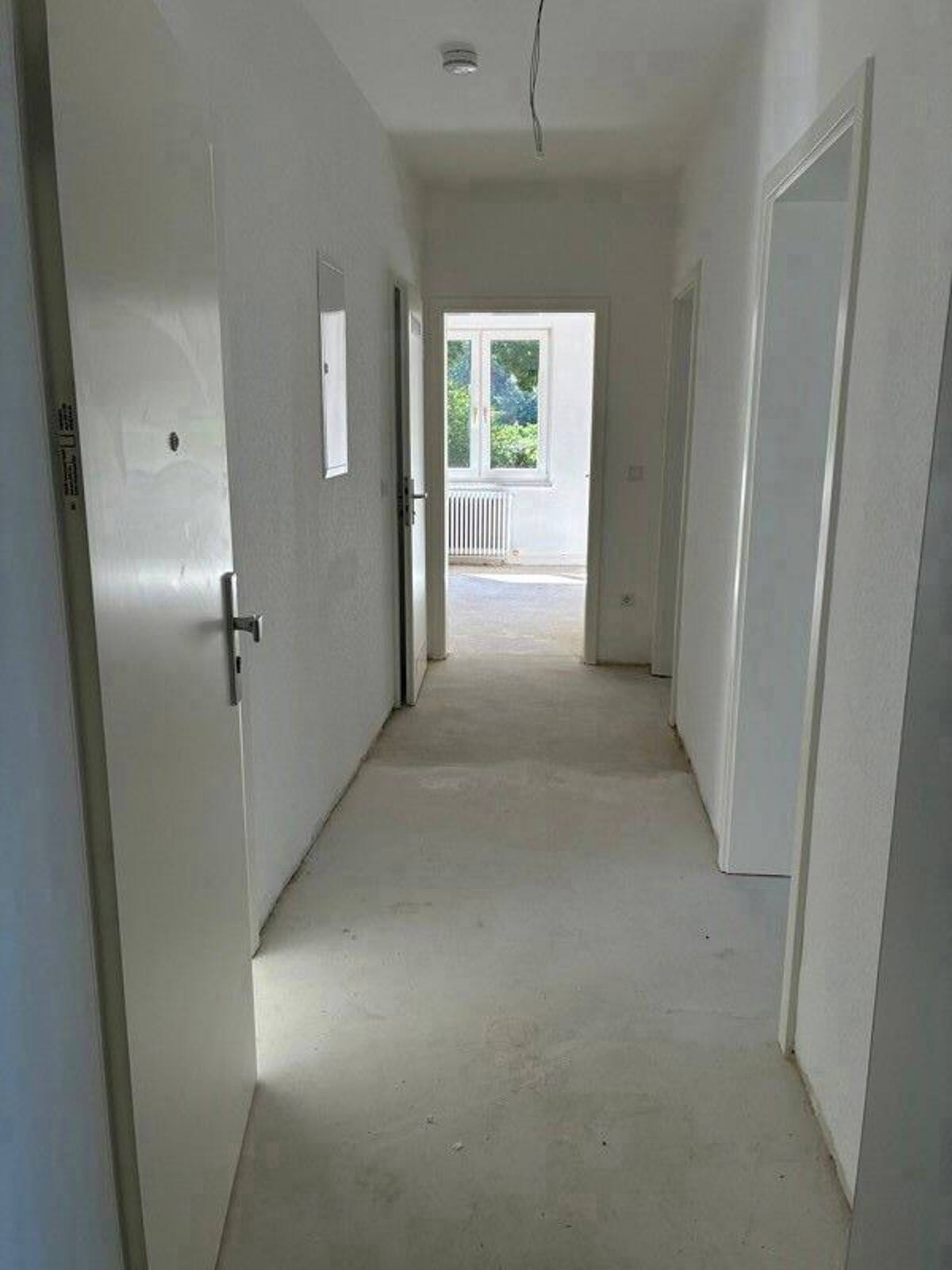 Schöne 3 Raum Wohnung, Sofortbezug möglich! – 45894 Gelsenkirchen – Bild 1 von 9
