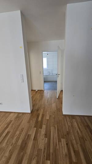 Neubau (KfW55): Moderne 3-Zimmer-Wohnung mit Loggia, EBK & Tiefgarage in Darmstadt-Mitte – 64295 Darmstadt – Vorschaubild 4