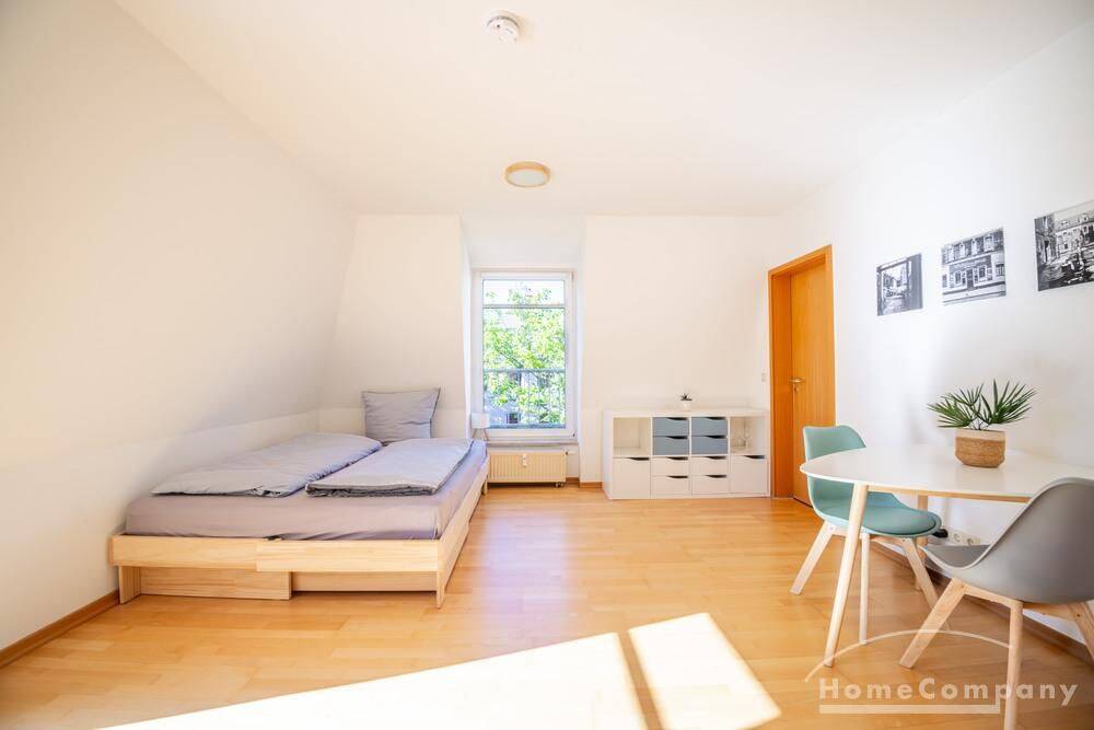 26811 HomeCompany Dresden Möbliert/Furnished 1-Zimmer Apartment in Dresden-Neustadt mit Balkon max. 2 Personen – Dresden – Vorschaubild 2