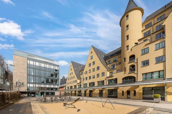 Etagenwohnung in 50678 Köln mit 155 m² kaufen