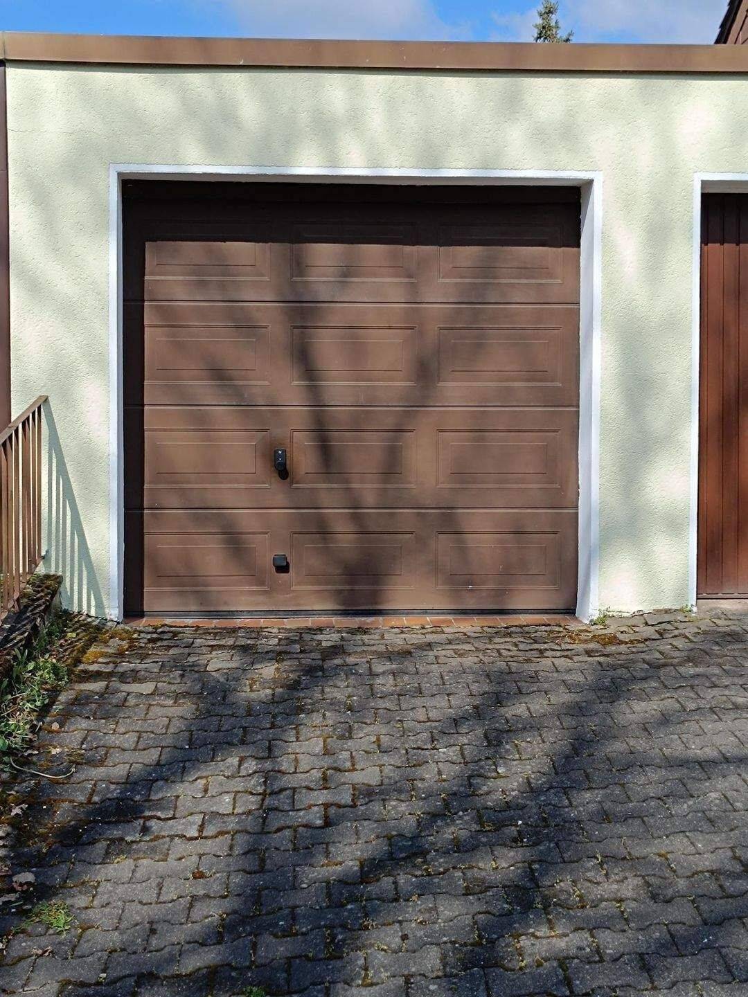 Einfamilienhaus mit Garage, Balkon, Terrasse und Garten mit schönem Fernblick, in gefragter, ruhiger Wohnlage, in 66125 Dudweiler – Saarbrücken – Vorschaubild 8