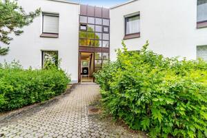 Kapitalanlage mit gesicherter Mieteinnahme - Gepflegte 3-Zimmer-Wohnung in hochwertiger Wohnanlage – 81243 München – Vorschaubild 2