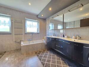 Elegantes Einfamilienhaus mit großzügigem Wohnambiente, Sauna und PV-Anlage – 48565 Steinfurt – Vorschaubild 8
