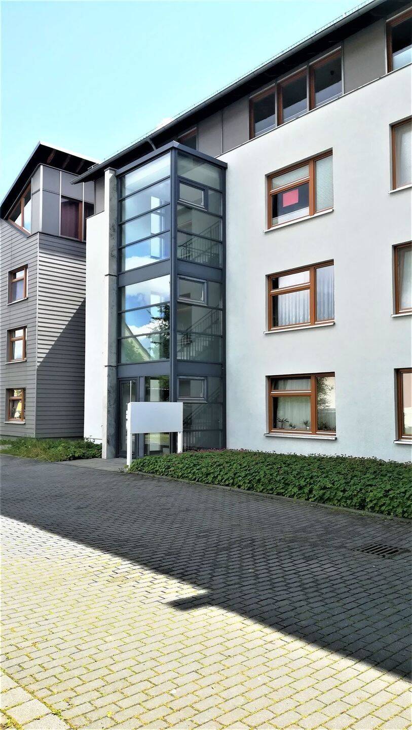 ***Schöne 2 - Raum - Wohnung mit Terrasse in gepflegter Wohnanlage***