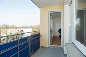 ***ERSTBEZUG NACH KOMPLETTSANIERING*** 2-Zi-Whg mit Loggia -provisonsfrei- – 28259 Bremen – Vorschaubild 8