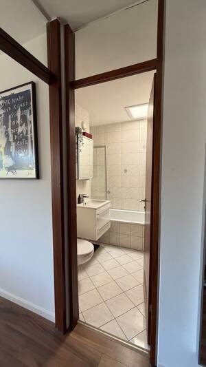 Helle 1-Zimmer-Wohnung mit großem Westbalkon, neuer Küche & – 81479 München – Vorschaubild 3