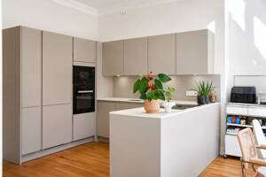 Stilvoll sanierter Altbau mit Südgarten in begehrter Elblage – 22765 Hamburg – Vorschaubild 5