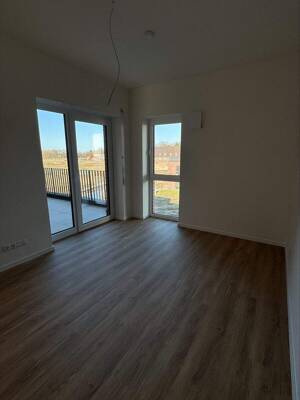 Lichtdurchflutete 3-Zimmer Wohnung am Oldenburger Fliegerhorst in ruhiger Lage ! – 26127 Oldenburg – Vorschaubild 4