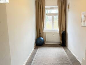 Sanierte Altbauwohnung mit Garten in Stadtparknähe – 22303 Hamburg – Vorschaubild 6