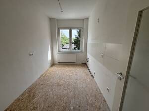 Bei VIVAWEST die Sonnenstrahlen auf dem eigenen Balkon genießen. – 44892 Bochum – Vorschaubild 4