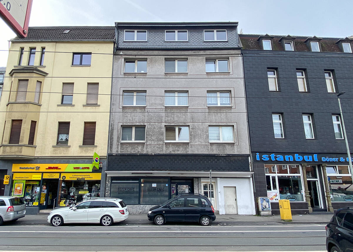 Duisburg - 2-Zimmer-DG Eigentumswohnung mit großzügiger Raumaufteilung und Fernblick über die City – 47139 Duisburg – Bild 1 von 9