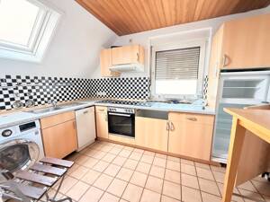 Charmante 3,5 Zimmer-DG-Wohnung mit ausgebauter Bühne in Bad Cannstatt – 70374 Stuttgart – Vorschaubild 9