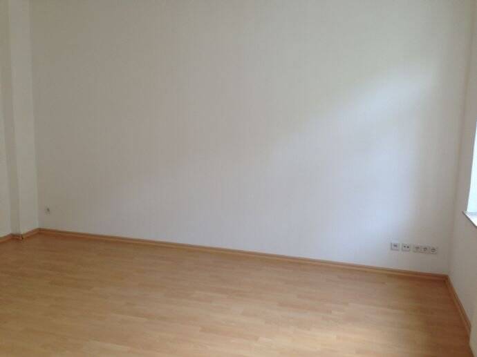 Zeißstr. ! Die Suche hat ein Ende ! gemütliche 3 Raum Wohnung mit Balkon + EBK – Chemnitz – Vorschaubild 6