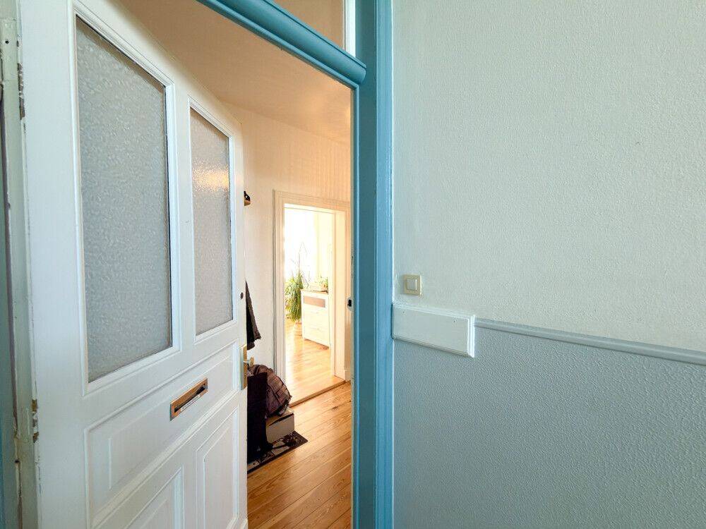 Junges wohnen in begehrter Lage - vermietete 3-Zimmer-Altbauwohnung in Uninähe – Kiel – Vorschaubild 4